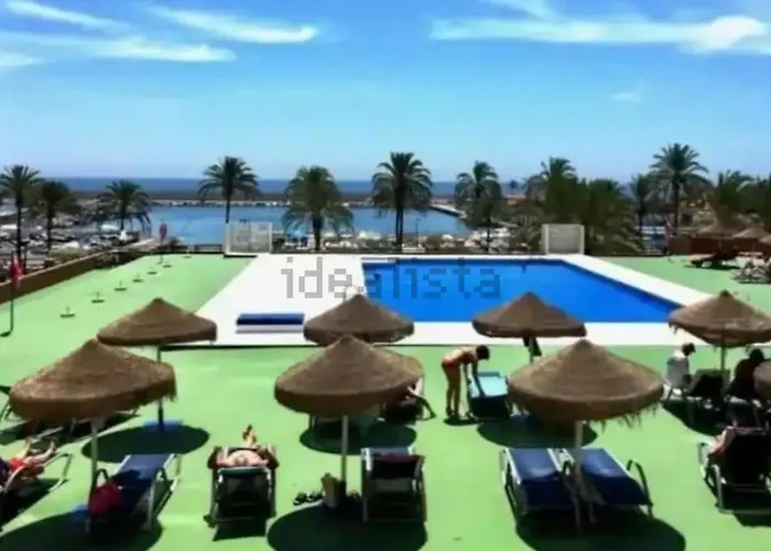 Palmeras Torre 2 Apartment *